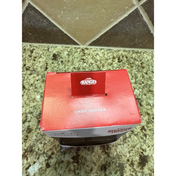 New Hallmark Netflix Stranger Things Chief Hopper Christmas Ornament Gift Red - Picture 5 of 6